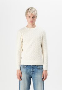 Пуловер Пуловер