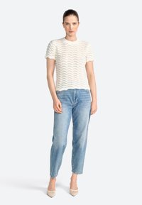 Футболка Футболка