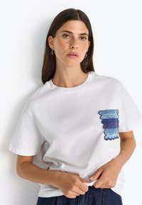 Футболка Футболка