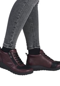 Высокие кеды Высокие кеды