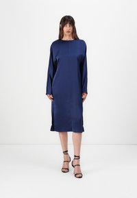 Коктейльное платье Коктейльное платье