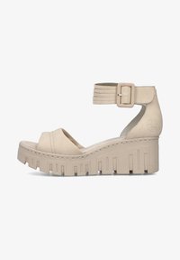 Сандалии Сандалии