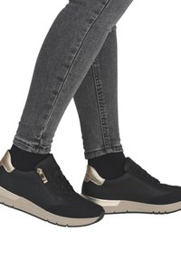 Сникерсы Сникерсы