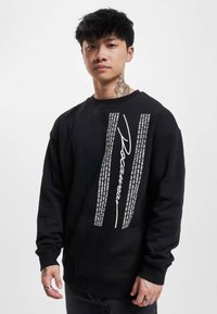 Толстовка Толстовка