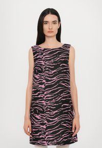 Коктейльное платье Коктейльное платье