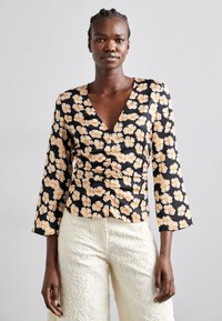 Майка Майка