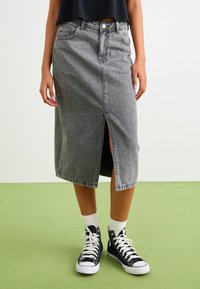 Джинсовая юбка Джинсовая юбка