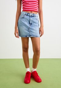 Джинсовая юбка Джинсовая юбка