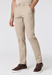 Чиносы Чиносы