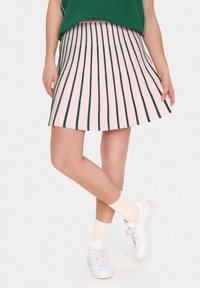 Вязаная юбка Вязаная юбка