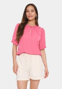 Блузка Блузка