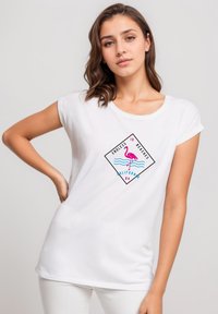 Футболка Футболка