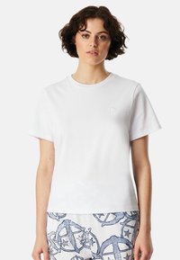 Футболка Футболка