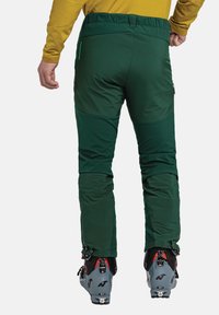 Спортивные штаны Спортивные штаны