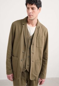 Пиджак Пиджак