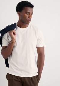 Футболка Футболка