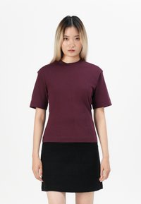 Футболка Футболка