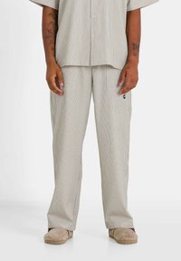 Брюки Брюки