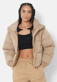 Зимняя куртка Зимняя куртка