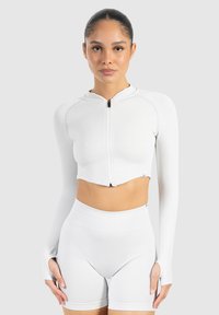 Спортивная куртка Спортивная куртка