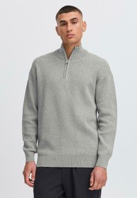 Пуловер Пуловер