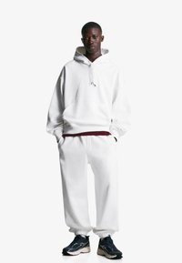 Спортивные штаны Спортивные штаны