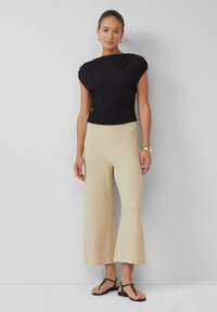 Капри Капри