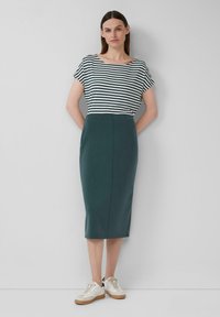 Юбка-карандаш Юбка-карандаш