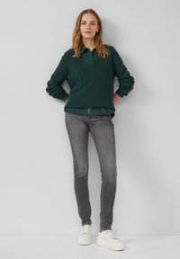 Джинсы Джинсы