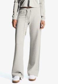 Спортивные штаны Спортивные штаны