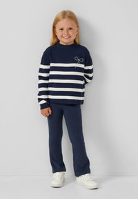 Леггинсы Леггинсы