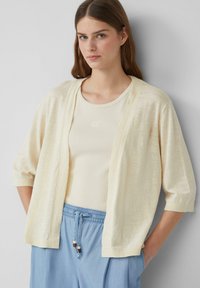 Вязаная кофта Вязаная кофта