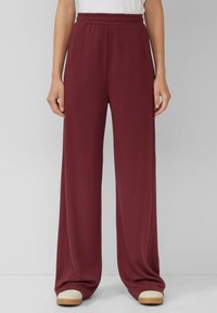 Спортивные штаны Спортивные штаны