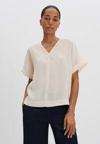 Блузка Блузка