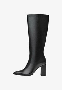 Высокие сапоги Высокие сапоги