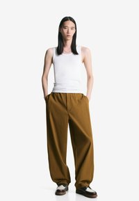 Брюки Брюки