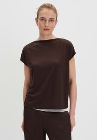 Футболка Футболка