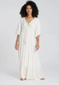 Пляжное платье Пляжное платье