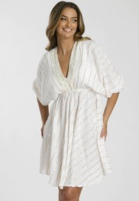 Пляжное платье Пляжное платье