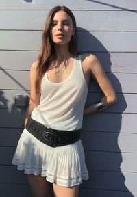 Мини-юбка Мини-юбка