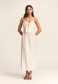 Пляжное платье Пляжное платье