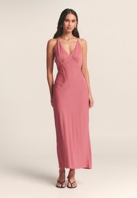 Платье Платье