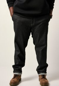 Прямые джинсы Прямые джинсы