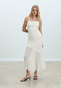 Платье Платье