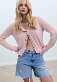 Вязаная кофта Вязаная кофта