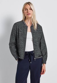 Блузон Блузон