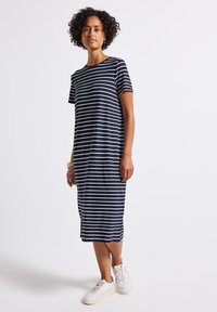 Летнее платье Летнее платье