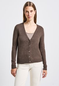 Вязаная кофта Вязаная кофта