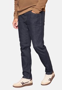 Прямые джинсы Прямые джинсы