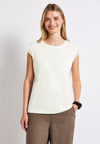 Футболка Футболка